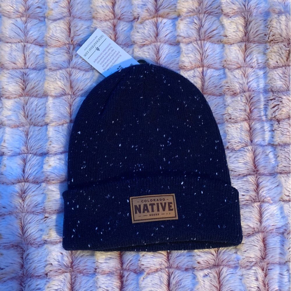 NWT Locale Outdoor Colorado Native Beanie